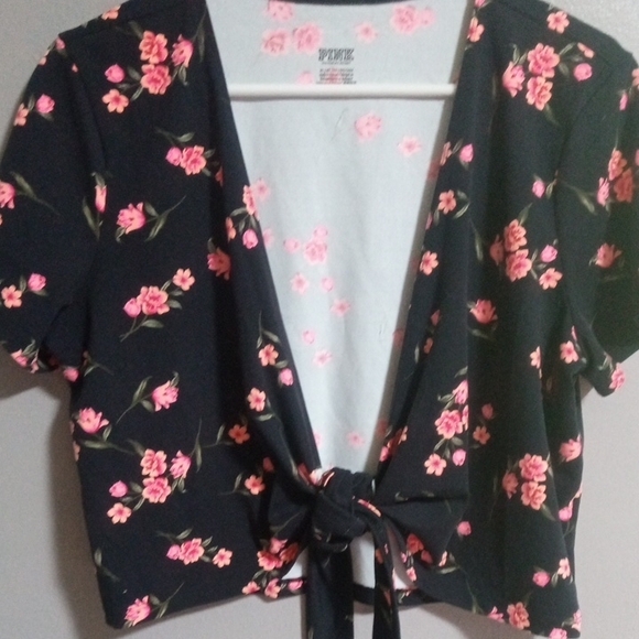 Victoria Secret "Pink" Women's Floral Tie-Front Short Sleeve Top Size XL - Picture 6 of 6
